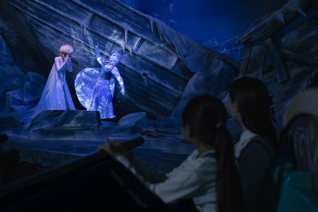 東京ディズニーシー「ファンタジースプリングス」内「アナとエルサのフローズンジャーニー」