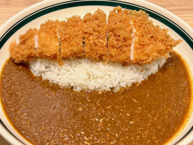 【矢澤チキン】画像はフィレのカツレツだが、ムネかモモも選べる