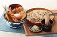 『たれづけ夏の特丼（半熟玉子のせ）サービスセット』みそ汁付き
