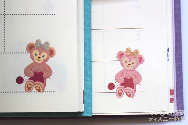 ダッフィーの手帳比較ー(左)2019年、(右)2018年