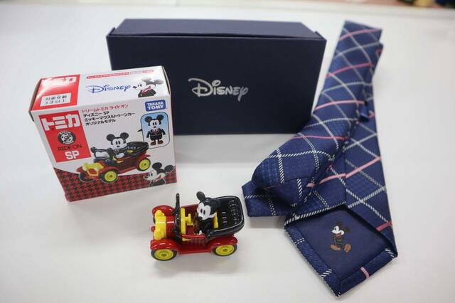 オリジナルネクタイ&限定デザインミニカー ギフトボックスセット 5,390円