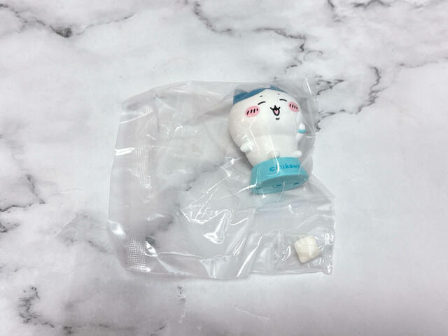 【ちいかわ キャライト】「2．ハチワレ（ライトブレスレット）」を開封！