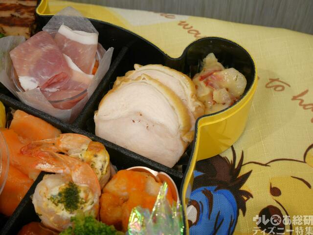 【ベルメゾン】おせち・三段重「くまのプーさん」｜27,900円(税込)