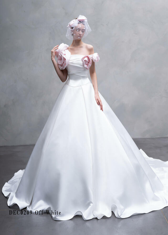 クラウディア｜「Clef a decor-クレアデコール」新作ウェディングドレス｜DEC0209_Offwhite