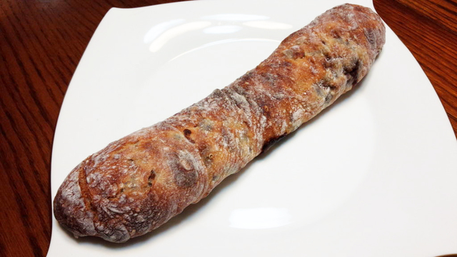 ヒヨリブロート“酒粕と黒さや大納言”