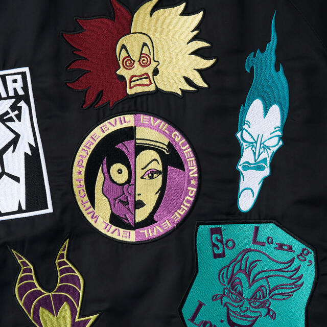 ユニセックススカジャン「ヴィランズ」｜￥19,900（税込）