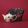 【Afternoon Tea LIVING×Cat’s ISSUE 第11弾】ティーコージー ￥3,080、ポット ￥4,950