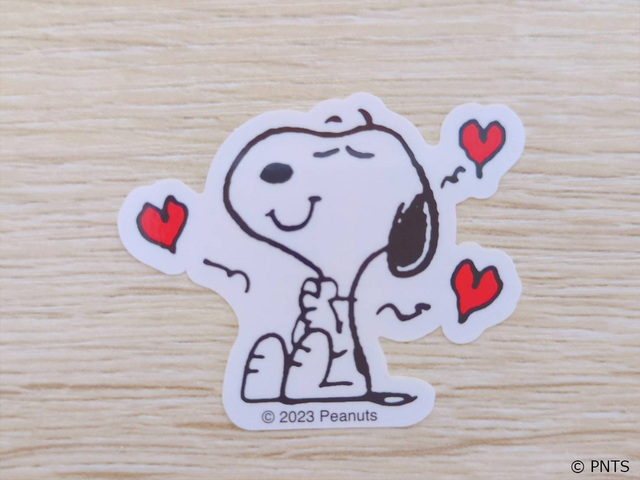 【ジョイフル×スヌーピー ステッカー5枚セット「LOVE（あか）」】ハートがキュートなスヌーピー