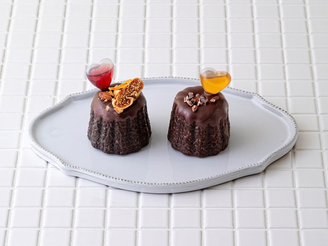 【グランスタ東京「GRANSTA VALENTINE’s DAY 2025」】リキュールbox　2個入　1,240円／カヌレリテ（グランスタ東京／B1F改札内 銀の鈴エリア）