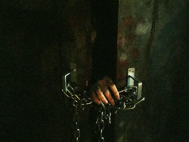 超リアル! 特殊造形のスペシャリスト・マイケルティーが創ったゾンビたちと可愛いゾンビグッズたち