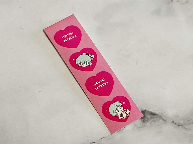 【100円ショップ×うる星やつら】濃いピンクとテンちゃんの組み合わせ、かわいすぎませんか？！