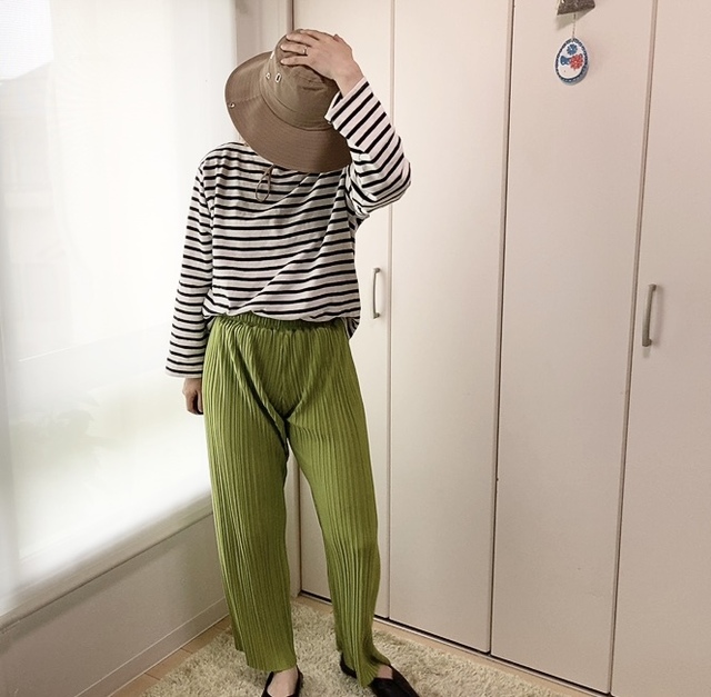 【Lavacum 自転車 ヘルメット女性用】カジュアルスタイルにも○