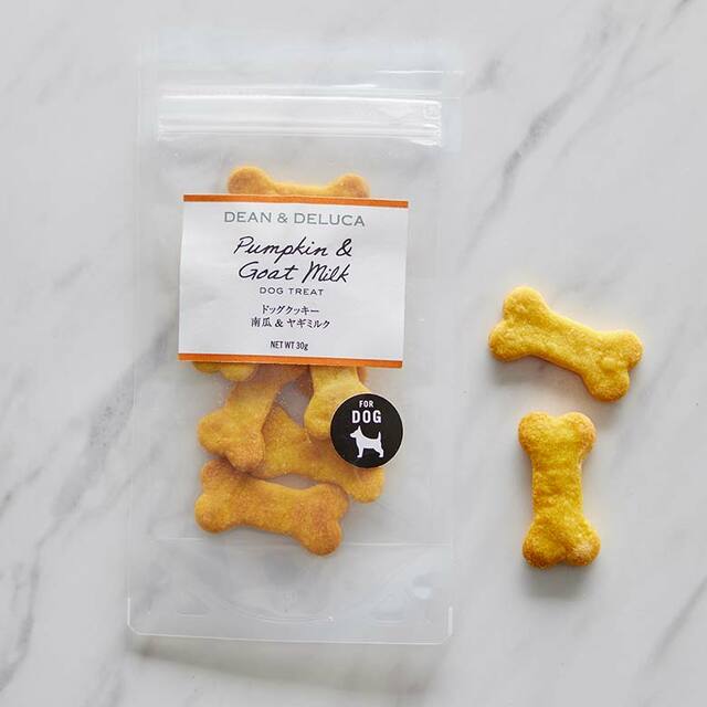 【DEAN ＆ DELUCA ドッグクッキー 南瓜とヤギミルク】ヤギミルクパウダーに野菜をあわせています
