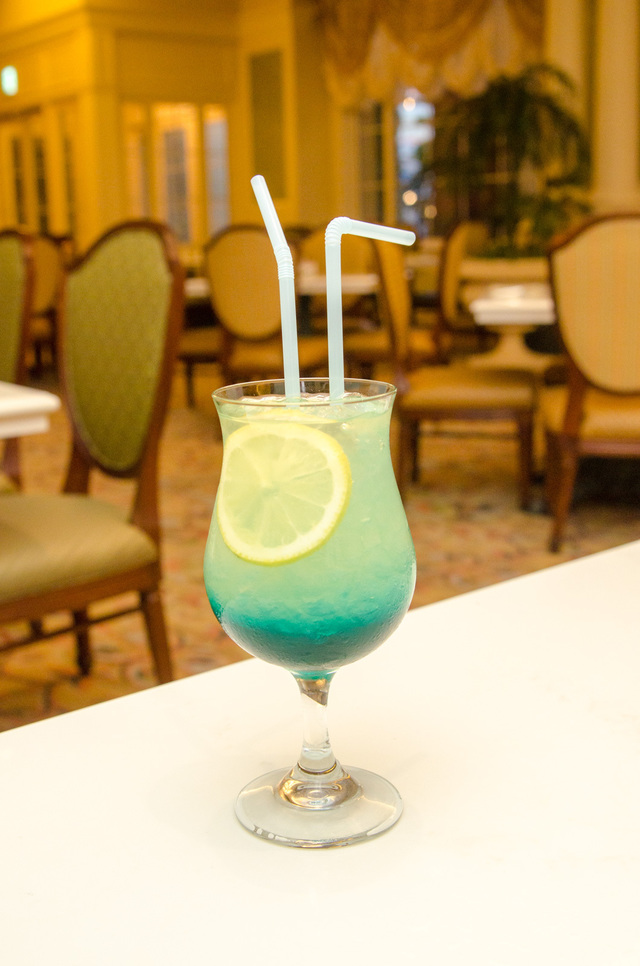 「シャーウッドガーデン・レストラン」スペシャルノンアルコールカクテル〜エルサ〜｜東京ディズニーランドホテル 2016年「アナとエルサのフローズンファンタジー」