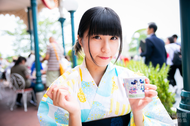 ストロベリームース、スーベニアカップ付き ¥680