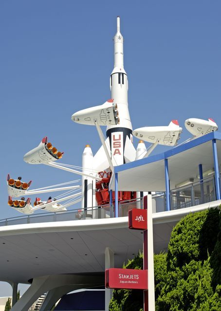 スタージェット|座高が高ければ楽しめるアトラクション|東京ディズニーランド