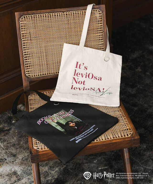 【GLOBAL WORK×ハリー・ポッター】Harry PotterキャンバストートBAG/キッズ　ブラック（Hermione Granger）/ ナチュラル（It’s LeviOsa）各2,490円（税込）