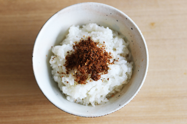 おかかくるみふりかけ