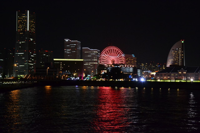 横浜みなとみらい　夜景 