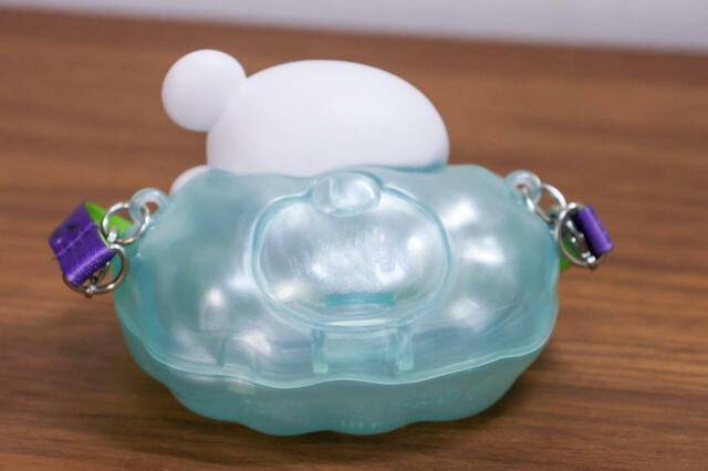 グミキャンディー、ミニスナックケース 付き ¥1,300｜後ろ姿もキュート