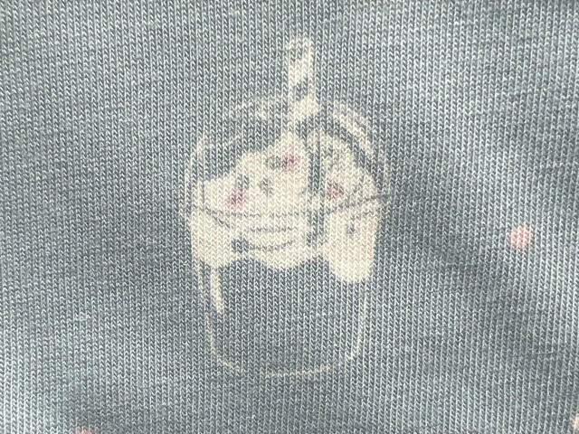 フラペチーノに入っているハチワレもかわいい〜！