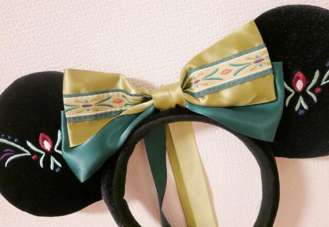 カチューシャ 2,400円｜「アナとエルサのフローズンジャーニー」をテーマにしたグッズ｜東京ディズニーシー新テーマポート「ファンタジースプリングス」