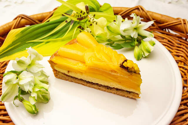 「マンゴーとコーヒーのタルト」piece ¥1,026