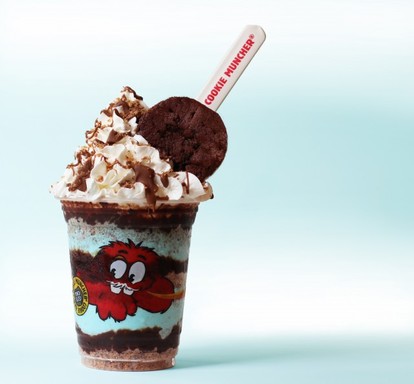 巨大チョコミントアイスサンドがヤバい! 「クッキータイム」にチョコ