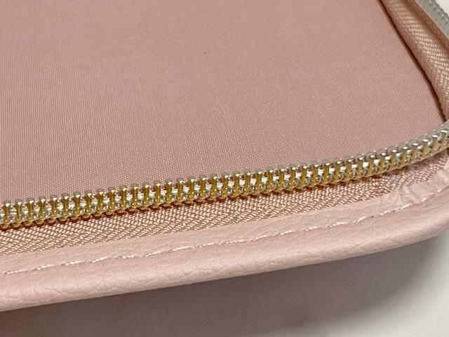 ファスナーはゴールド！【sweet2023年8月号】付録「Samantha Thavasa（サマンサタバサ）ミッキー＆ミニーデザイン貴重品収納ポーチセット」