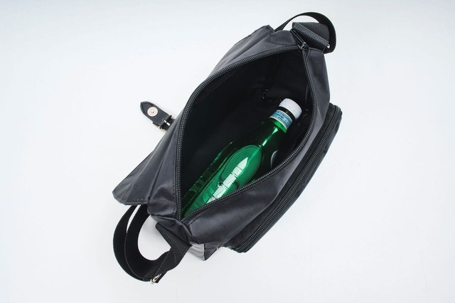 【THE GOOD SHOULDER BAG】500mLのペットボトルも入る！