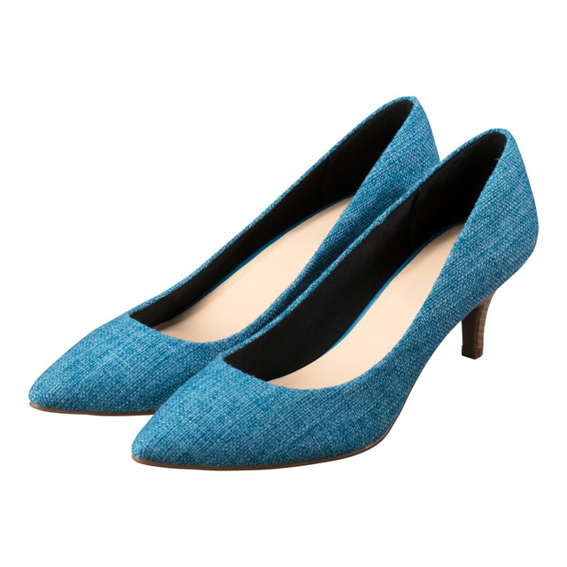 GU（ジーユー）『マシュマロポインテッドパンプス』