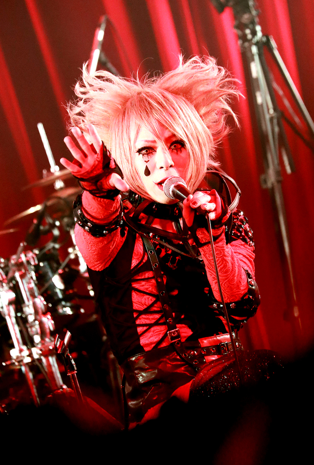 アルルカン・暁（Vo）