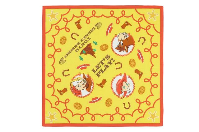 バンダナ 1,200円|東京ディズニーリゾート「ファンタイム・ウイズ・トイ・ストーリー5」グッズ|販売店舗:東京ディズニーランド「グランドエンポーリアム」、東京ディズニーシー「エンポーリオ」|発売日:2026年7月1日(水)