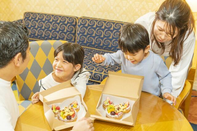 ディズニーアンバサダーホテル「キッズプログラム“フードデコレーション・ファンタイム”」
