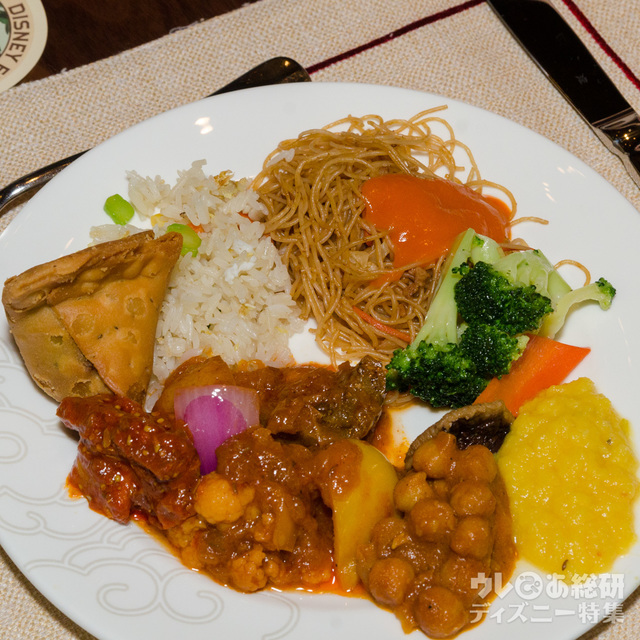 レストラン「ドラゴン・ウィンド」｜香港ディズニーランド・リゾート「ディズニー・エクスプローラーズ・ロッジ」