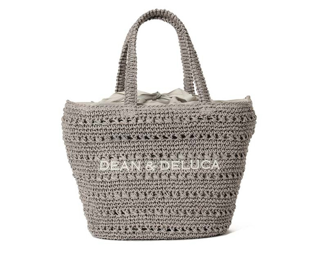 【DEAN ＆ DELUCA | BEAMS COUTURE　クロッシェバスケットバッグ】Mサイズは高さ25×幅44×奥行17cm、持ち手46cmです