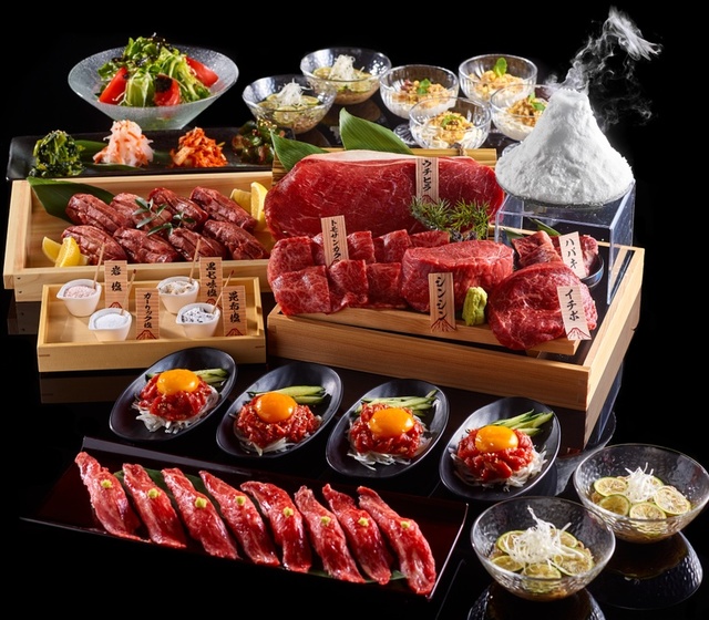 絶品赤身肉専門　個室焼肉　1700