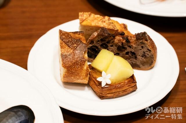 【東京ディズニーシー・ファンタジースプリングスホテル】ファンタジースプリングス・レストラン　ディナーメニュー例