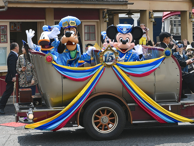 「“ザ・イヤー・オブ・ウィッシュ”グリーティングドライブ」