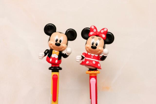 ボールペン 各1200円