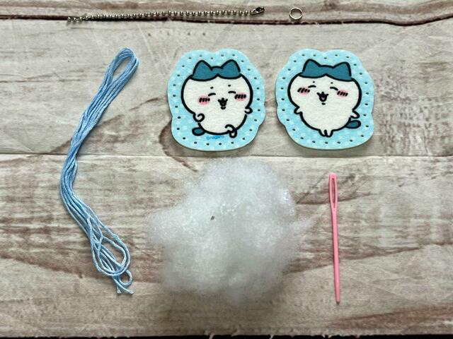 ハチワレから作ってみます！1つ分の材料はこんな感じ