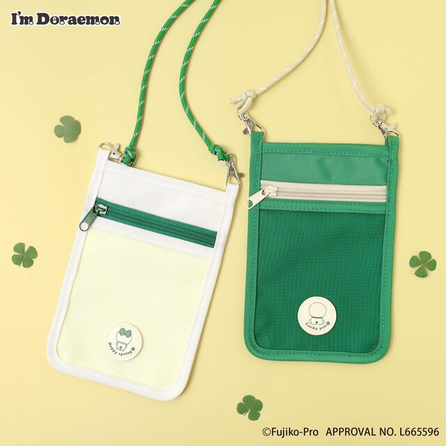 【I'm Doraemonシリーズ新商品】マルチポシェット 全2種 各¥2,750／外側のメッシュポケットは中身が見えるので、さっと取り出したいアイテムに◎