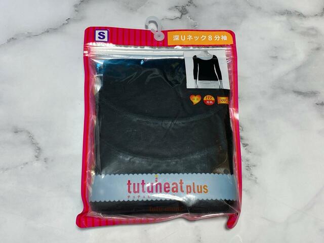 【tutuanna】tutuheat +無地深U8部袖／税込1,078円