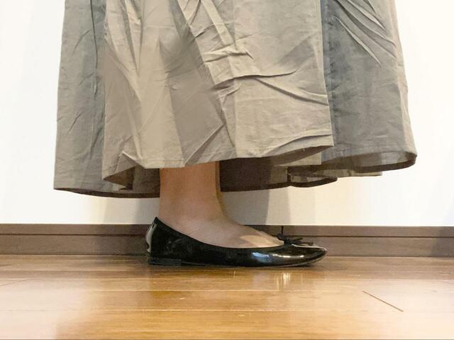 【coca コットンボイルフレアスカート】身長167cm・ロング丈着用。足首の少し上くらいの丈感です