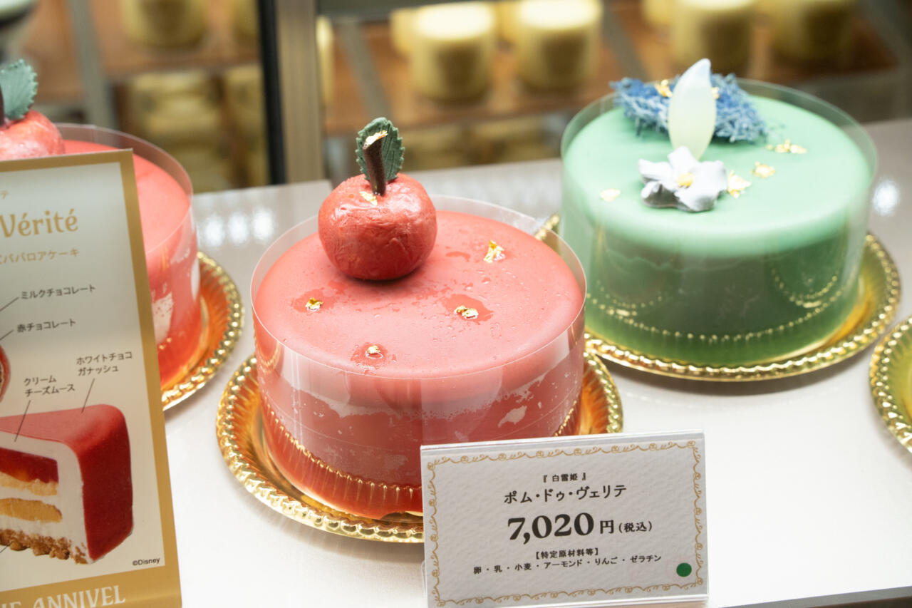 超おすすめ】「ディズニーデザインの百貨店ケーキ」が美しすぎる