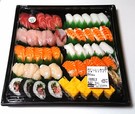 カークランドシグネチャー 寿司ファミリー盛　48貫　2678円