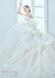 【クラウディア】KIYOKO HATA（キヨコハタ）新作ウェディングドレス｜KH-0578 Off White