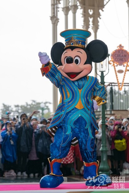 雨と笑顔と魔法の「TDR35周年オープニングセレモニー」を詳細レポート