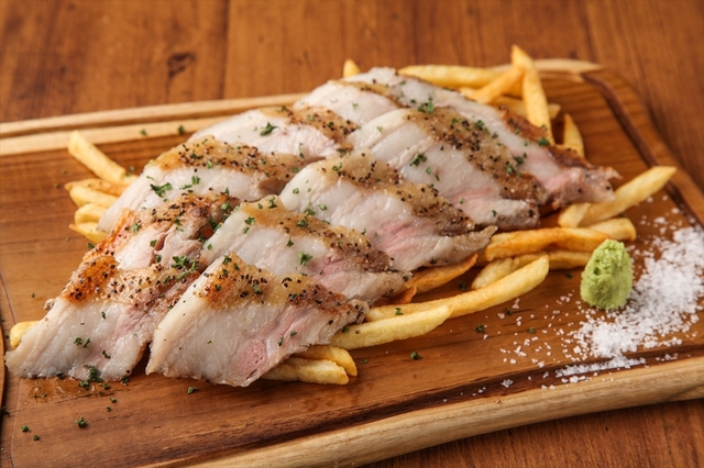 HY LIFEポークロースのグリル　1,890円