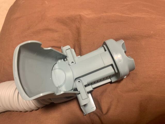 【アイリスオーヤマ ふとん乾燥機 カラリエColors FK-RC3-G】3方向に開くので温風が循環しやすそう！